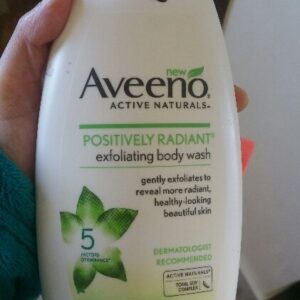 Aveeno Positively Radiant Exfoliating Body Wash 18oz