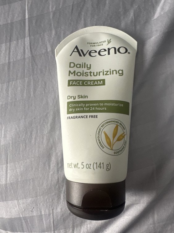 Aveeno Daily Moisturizing Face Cream Dry Skin f/f 5oz