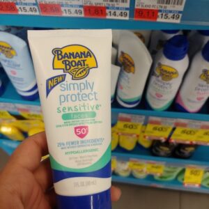 Banana Boat Simply Protect Sensitive Faces Sunscreen Lotion SPF 50+ 3oz