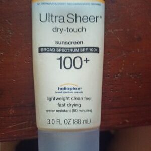 Neutrogena Ultra Sheer Sunblock Lotion SPF100+ 3FL oz